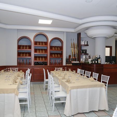 Hotel Stefano a Melito Melito di Napoli Bagian luar foto