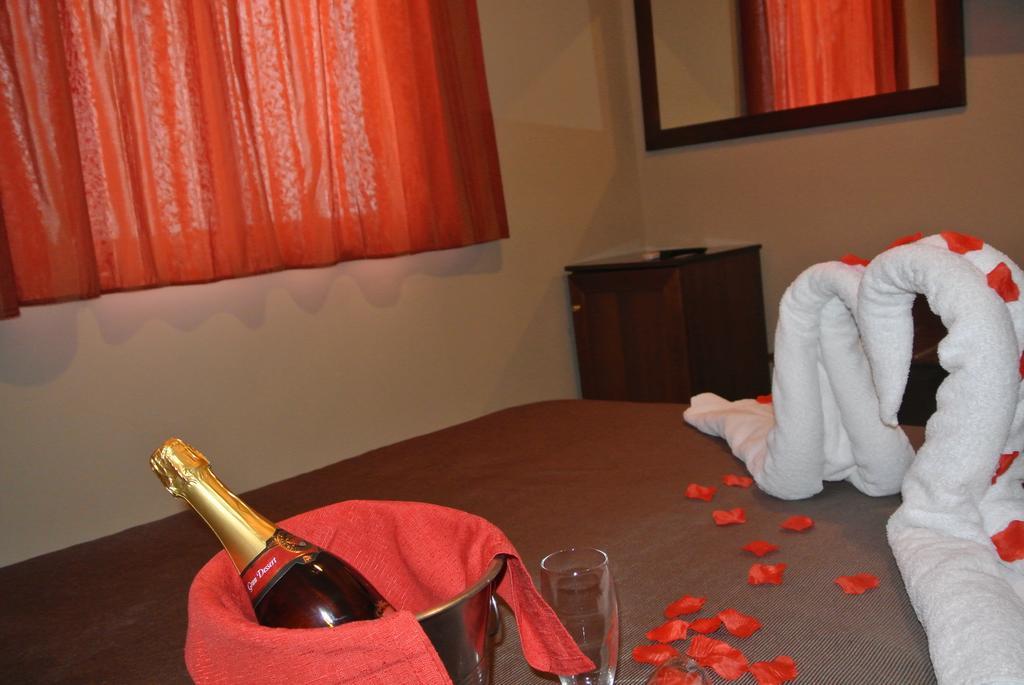 Hotel Stefano a Melito Melito di Napoli Bagian luar foto