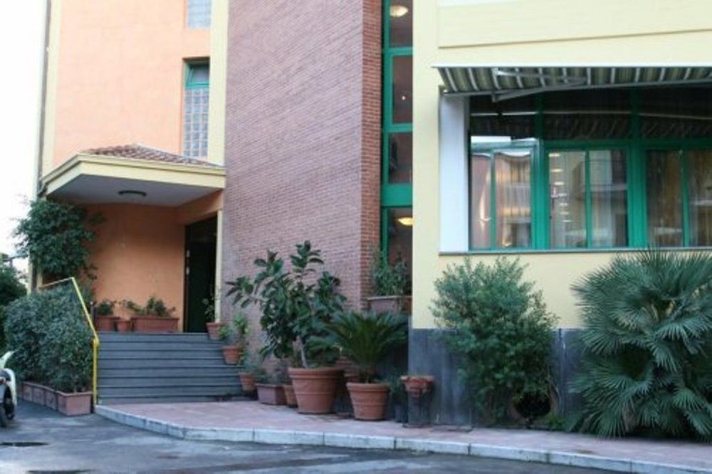 Hotel Stefano a Melito Melito di Napoli Bagian luar foto
